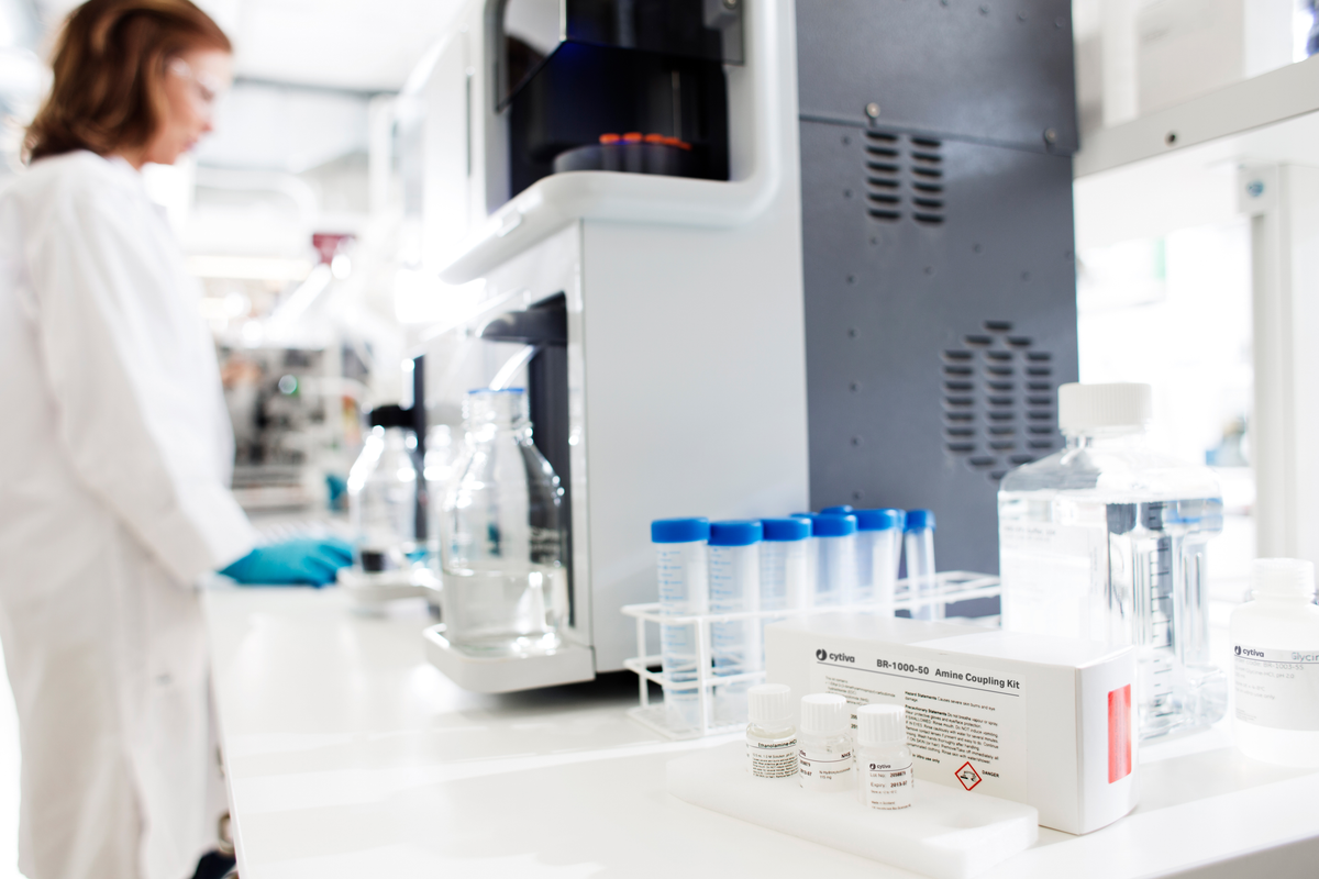 Biacore™ X100 SPR system BR110073 - Protein analysis equipment and supplies - Cytiva