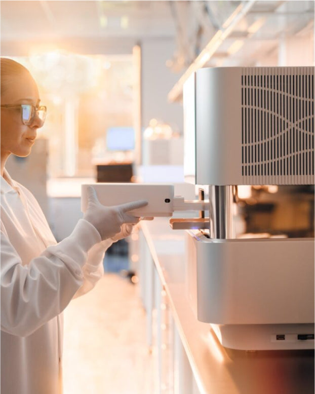 NextSeq 2000 Sequencing System 20038897 - Illumina